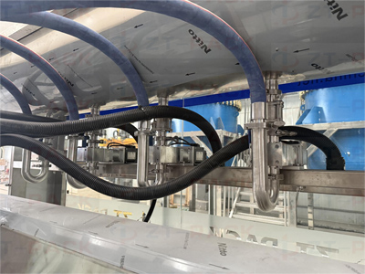 Автоматическая машина розлива жидкостей с магнитным насосом и функцией отслеживания